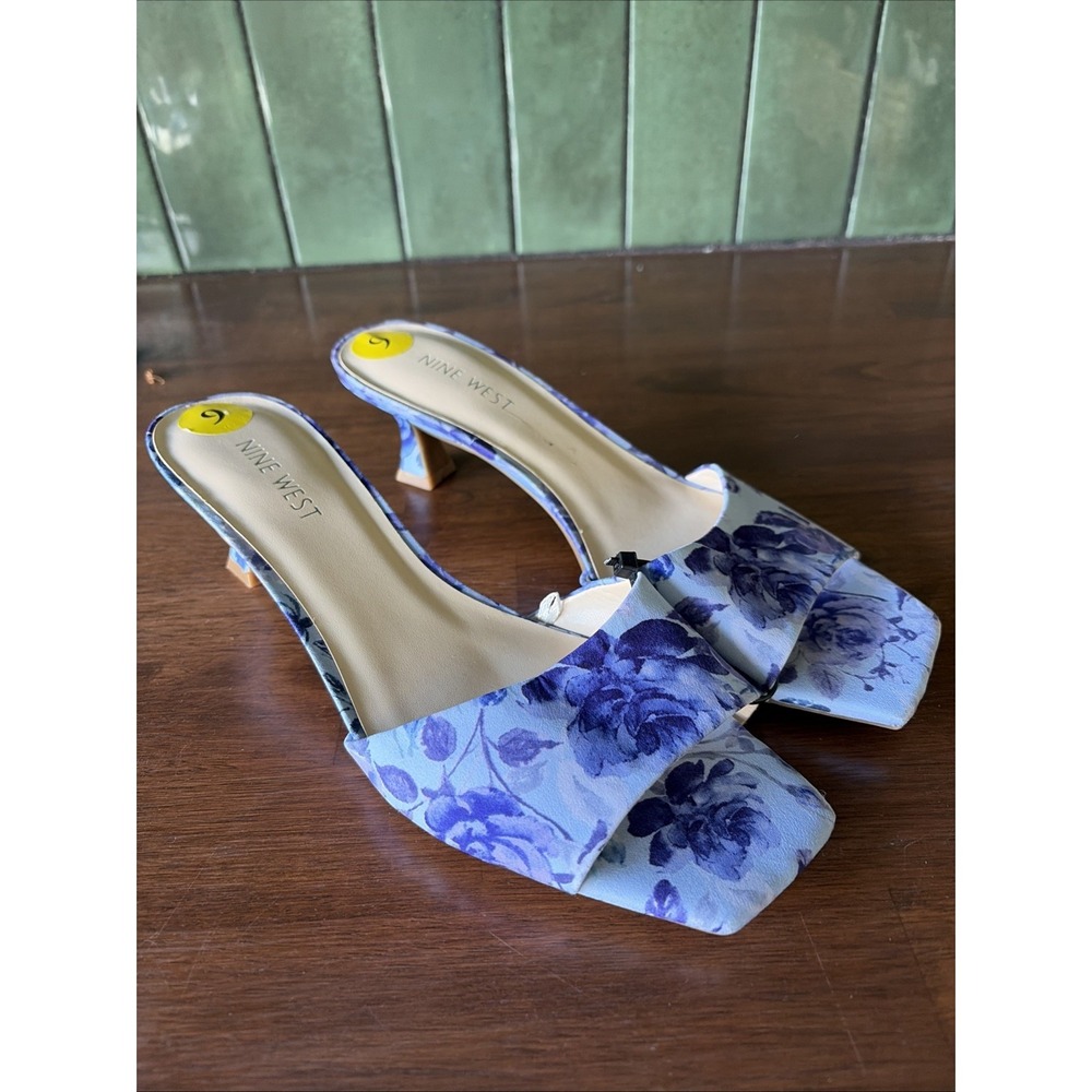 Nine West Blue Floral Kitten Heel Slide Sandals Women's Size 9 Square Toe